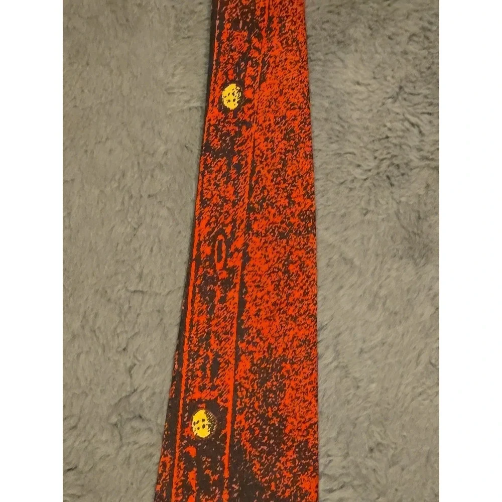 1993 Bugs Bunny Basketball Tie Looney Tunes Mania Novelty Silk 90s